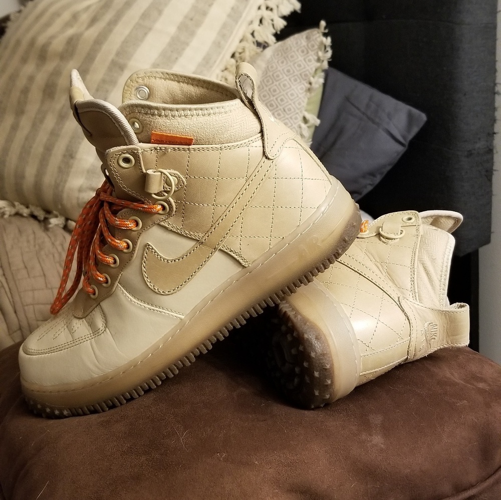 * SALE * Nike Air Force 1 Duckboot